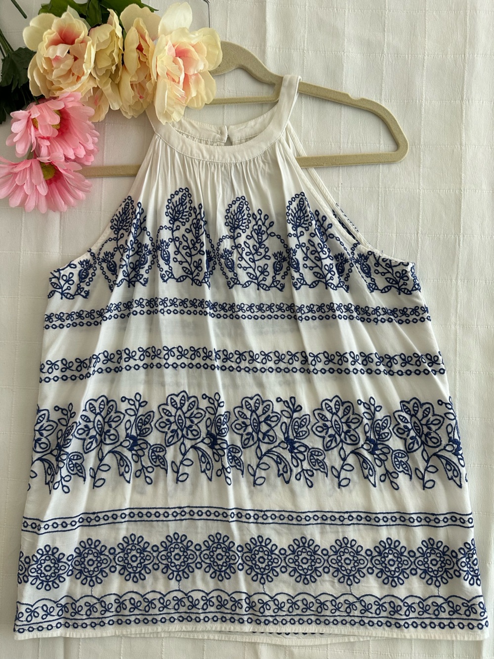LOFT Brand New White Sleeveless Top with Navy Embroidered Floral Stripes!